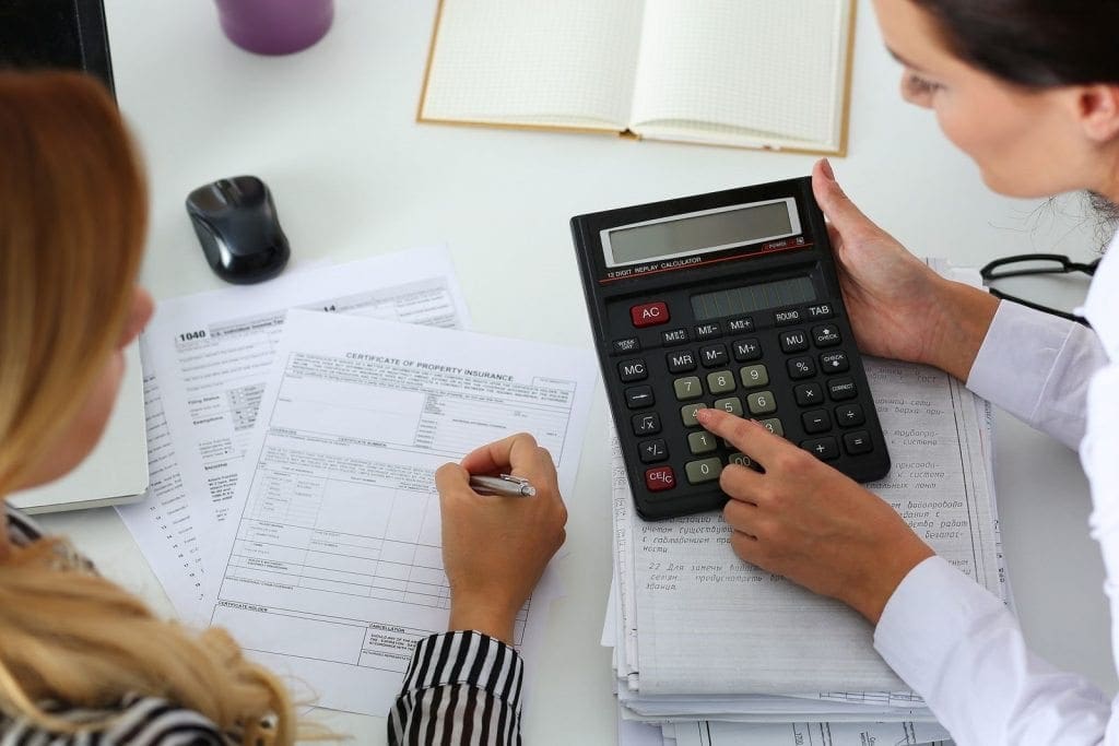 Why You Should Hire a CPA to Help Keep Track of Your Business Finances